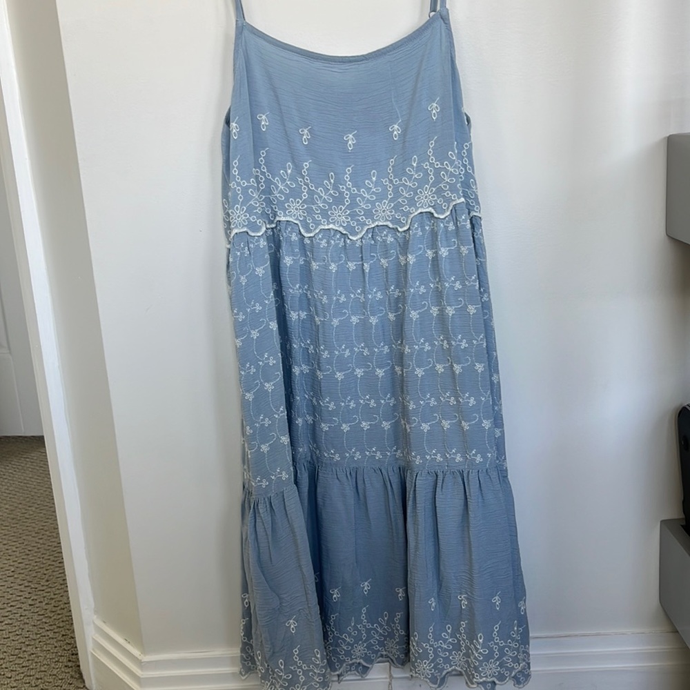 NEW WITH TAGS american eagle dress!